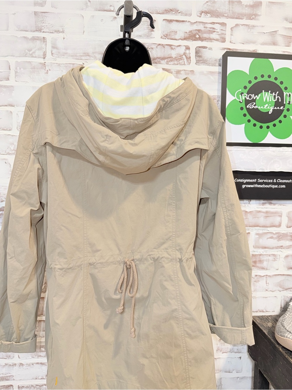 Lucy Athletic jacket Neutral Basic women’s large - Picture 6 of 8